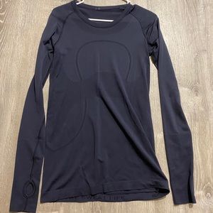 Navy Blue Lululemon top